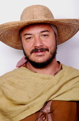 Julian Arango es Joaquin Salavarrieta