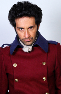 Luis Fernando Hoyos es Antonio Nariño