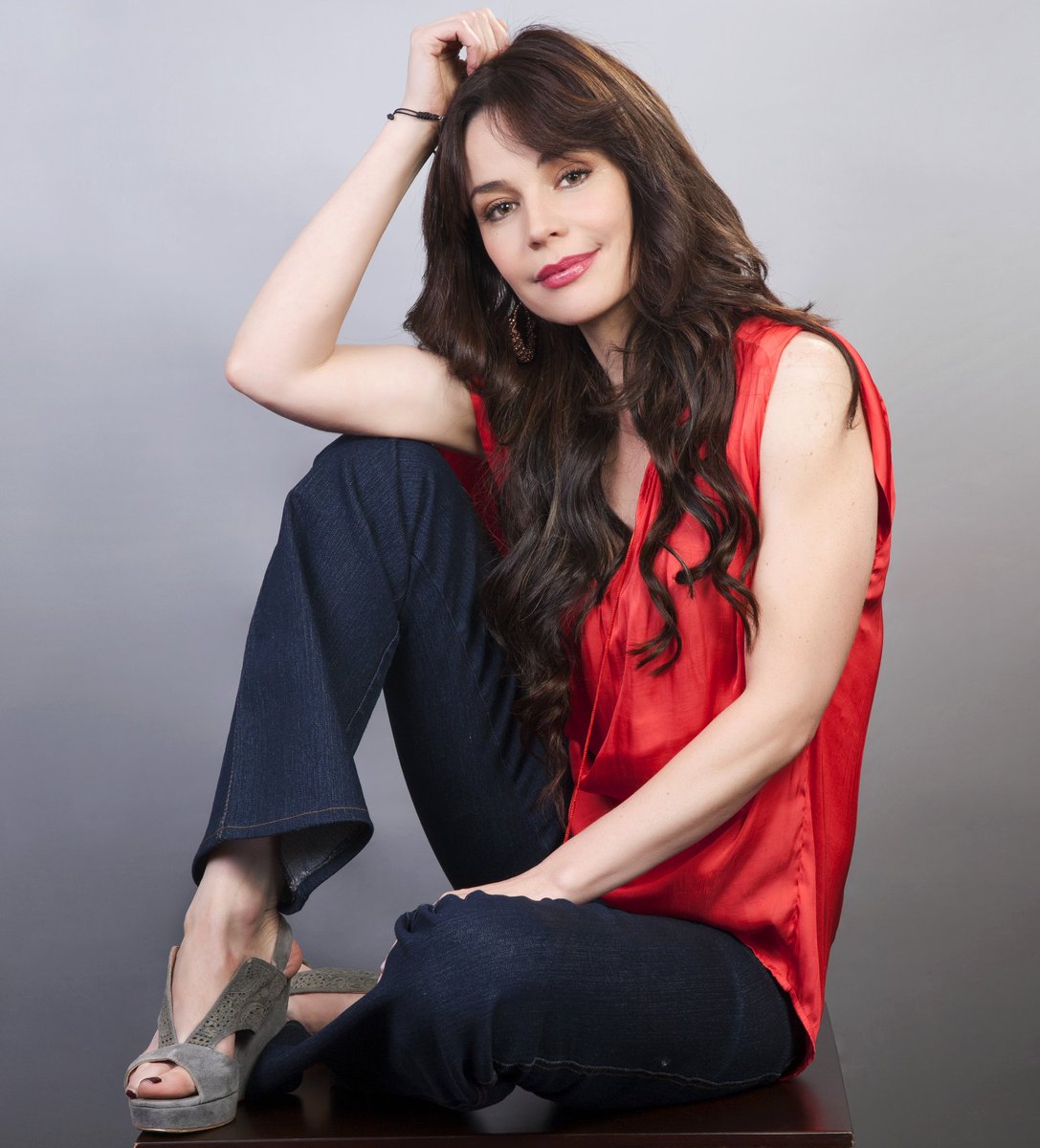 La cantante y actriz Flora Martínez lanzó “Lover Man” nuevo sencillo. -  